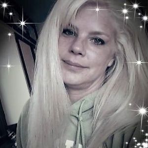 Meet your Posher, Lanell